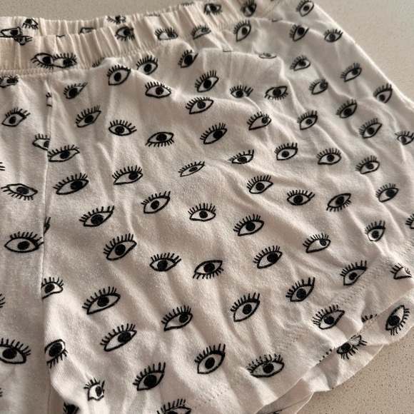 Brandy Melville Eye Print Women's Shorts - Picture 3 of 4